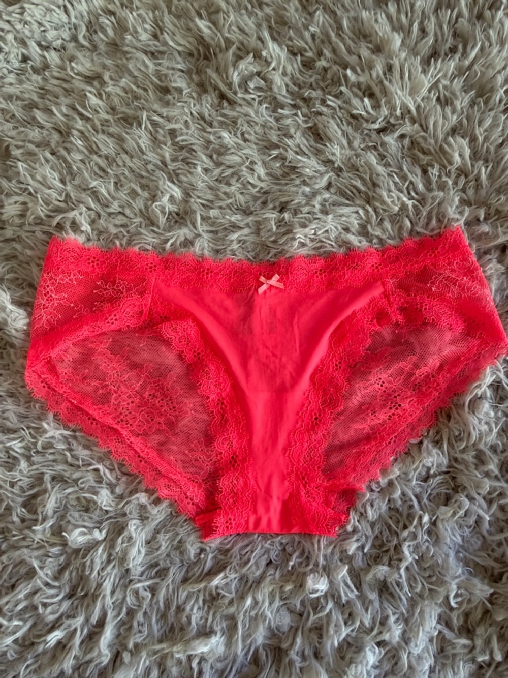 NWT Victoria's Secret Dream Angels Neon Lace Hipkini Panty Small